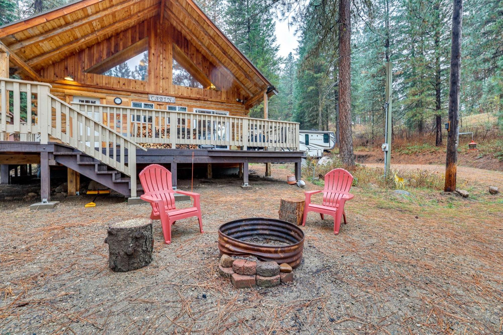 Peaceful Garden Valley Cabin With Private Deck! Crouch エクステリア 写真