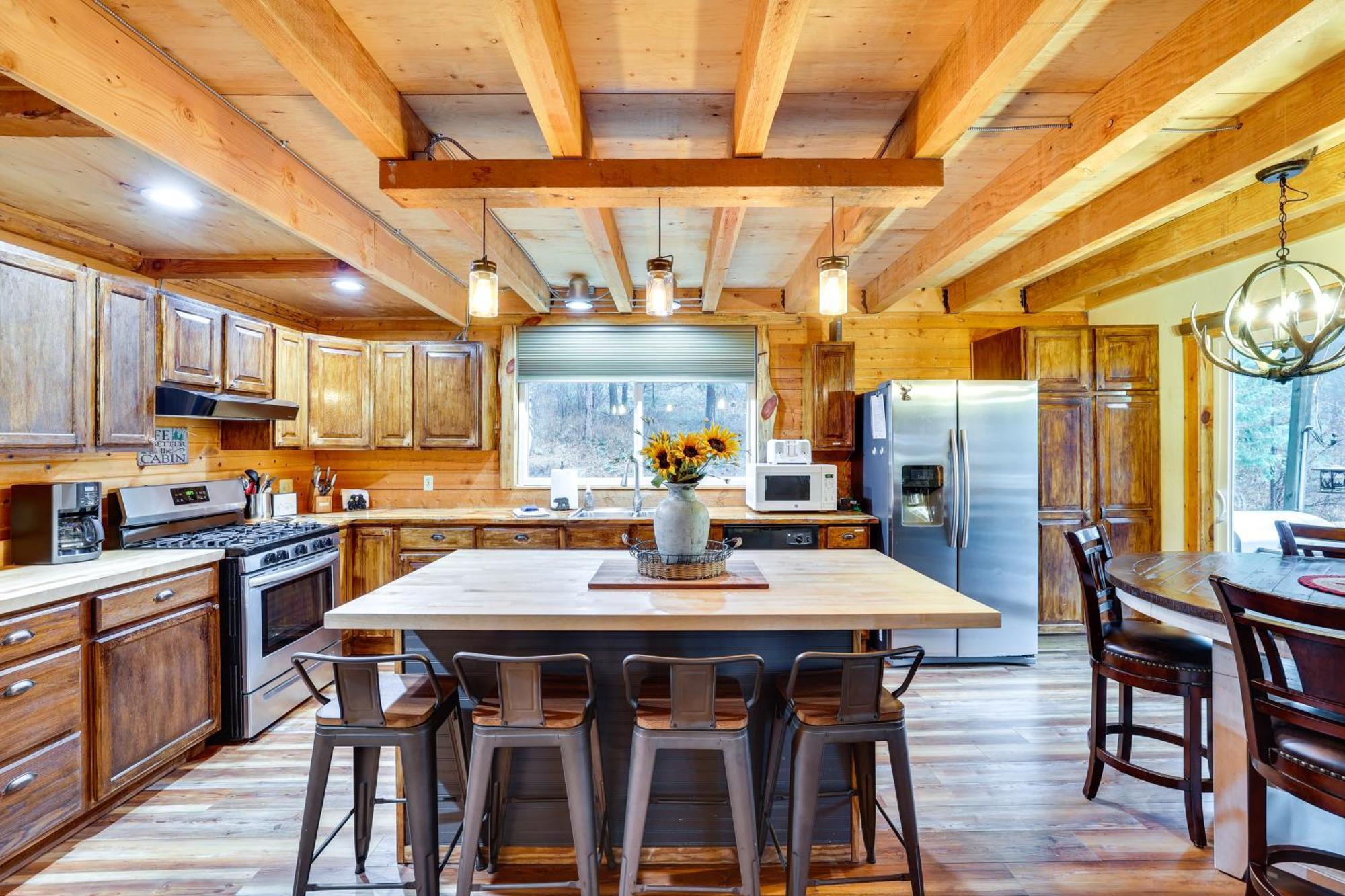 Peaceful Garden Valley Cabin With Private Deck! Crouch エクステリア 写真