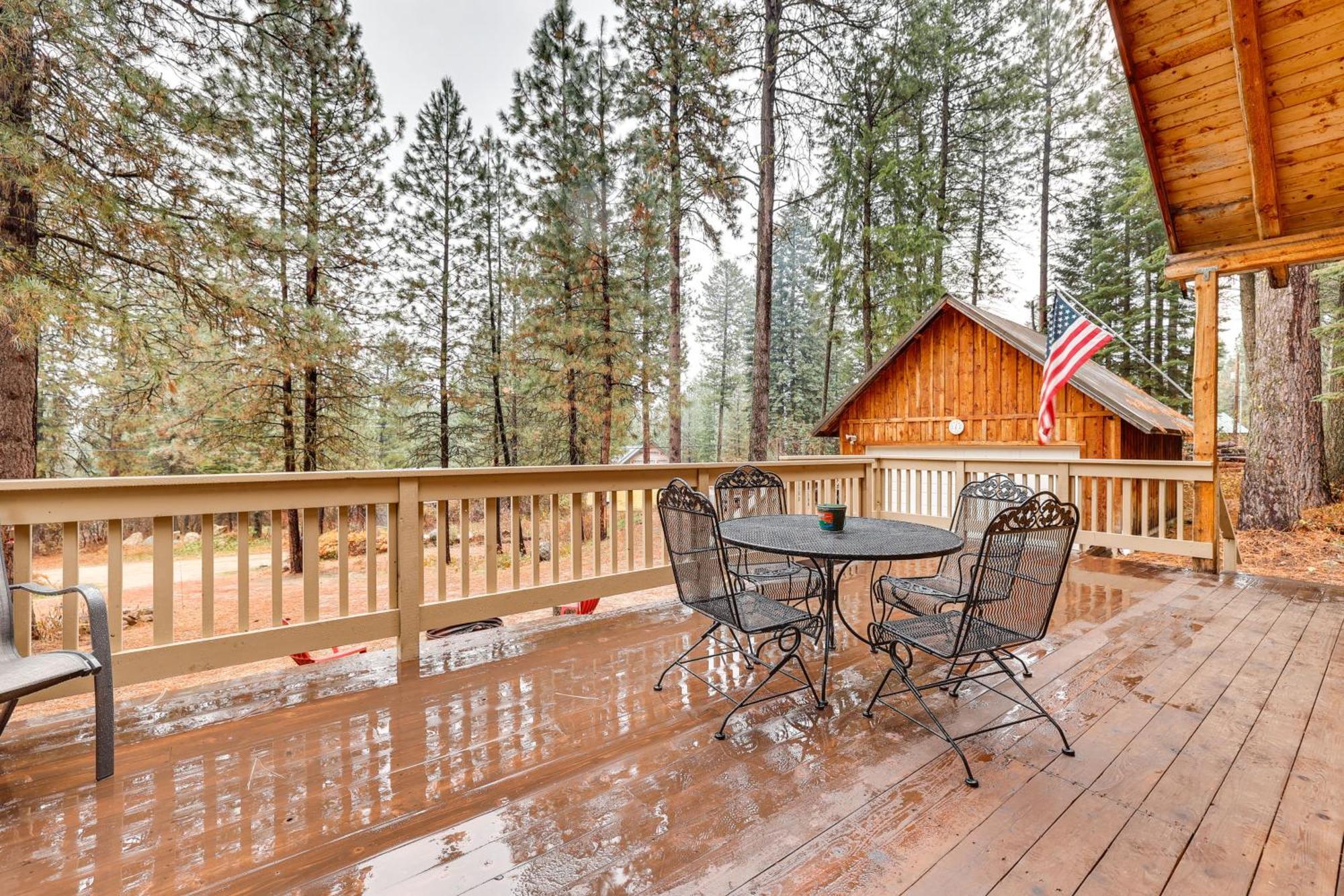 Peaceful Garden Valley Cabin With Private Deck! Crouch エクステリア 写真